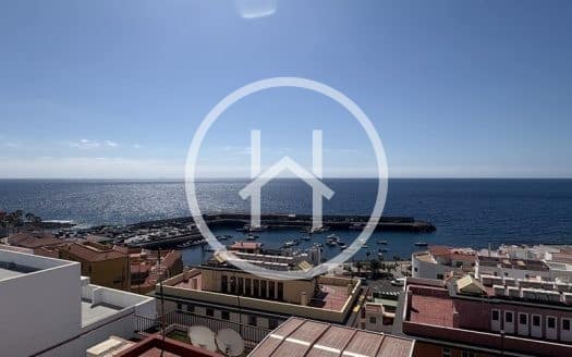 Maravilloso apartamento con amplia terraza privada y vistas al mar en el corazón de Candelaria