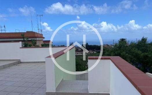 asa reformada con azotea y vistas al mar en Santa Úrsula